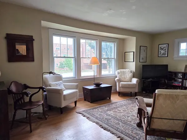 4525 Main ST, Downers Grove, IL 60515