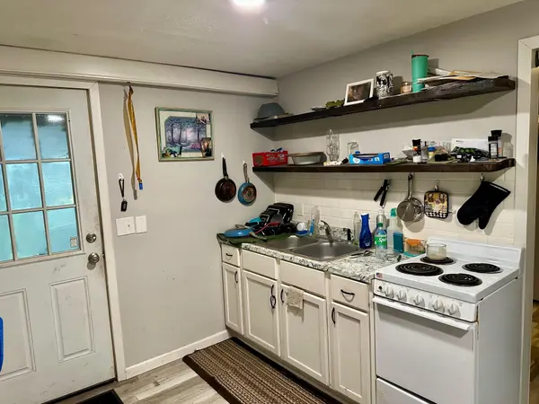 919 W Front ST, Albert Lea, MN 56007