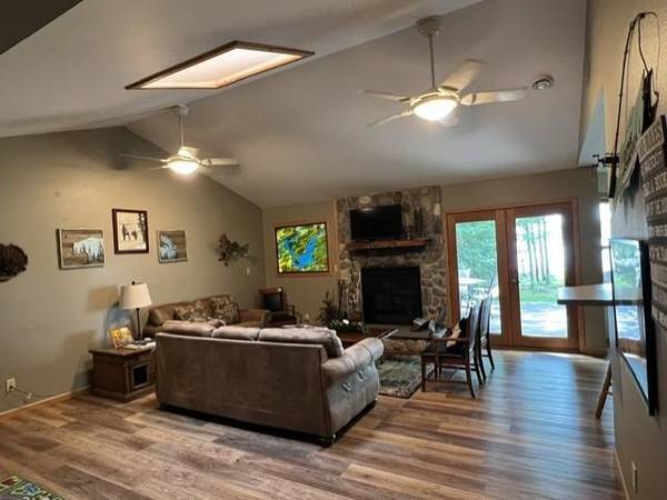 10404 N Mallard LN, Hayward, WI 54843