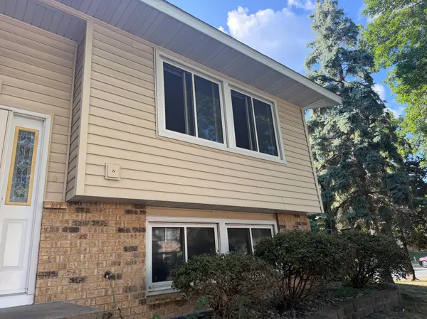 403 98th AVE NE, Blaine, MN 55434