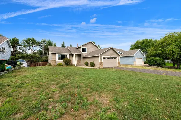 1981 132nd LN NE, Blaine, MN 55449