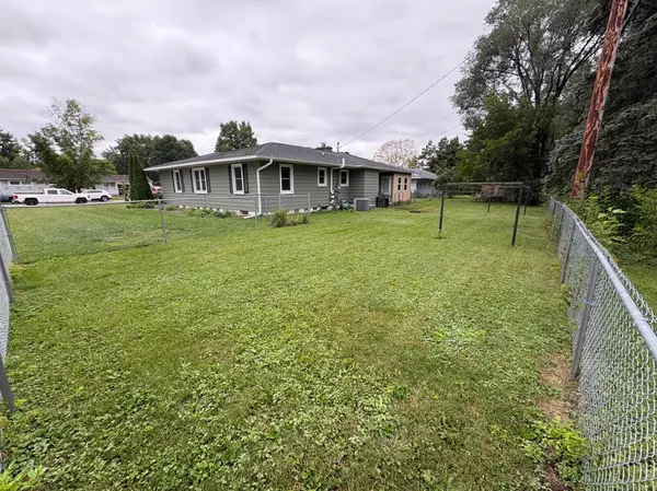 528 S 6th ST, La Crescent, MN 55947
