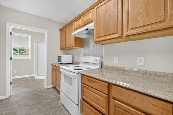403 N 1st St #N, Pulaski, TN 38478