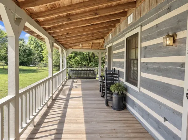312 Grand View Dr, Smithville, TN 37166