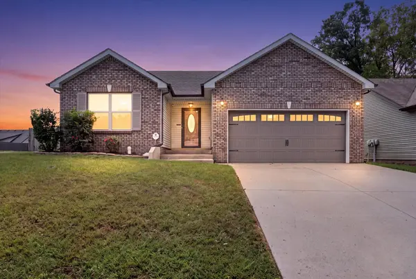 846 Shelton Cir, Clarksville, TN 37042