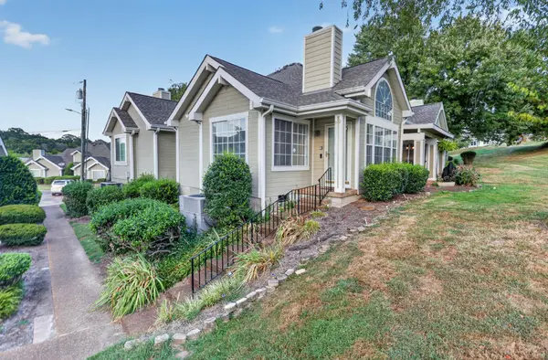 129 Cherry Hill Dr #6D, Hendersonville, TN 37075