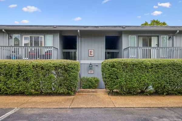 21 Vaughns Gap Rd #75, Nashville, TN 37205