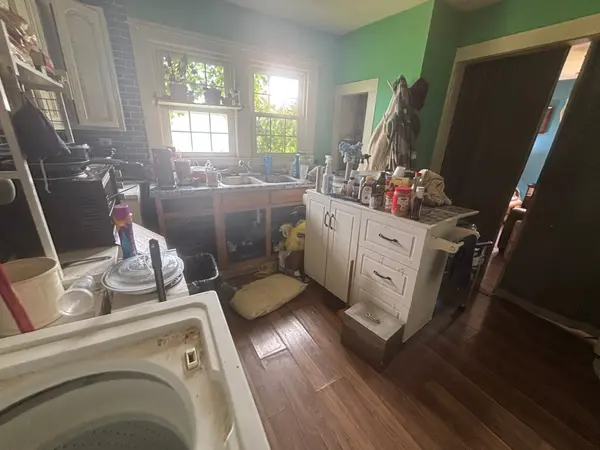 132 Avon St, Elizabethton, TN 37643