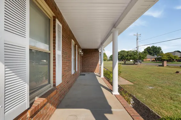 2121 Red Mile Rd, Murfreesboro, TN 37127