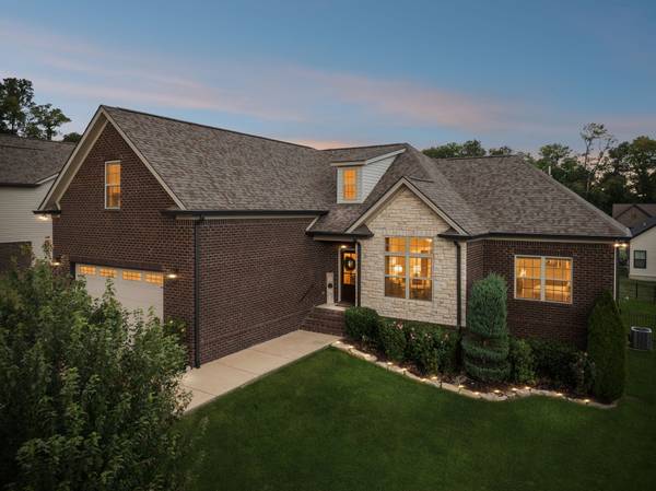628 Josef Cir, Columbia, TN 38401