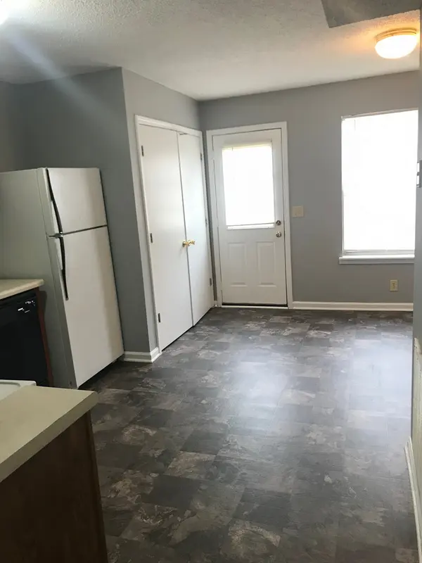 2455 W Wilson Rd #4, Clarksville, TN 37043