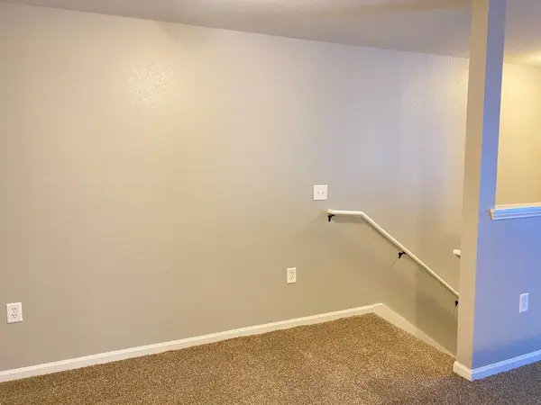 2118 Ringgold Ct #102, Clarksville, TN 37042
