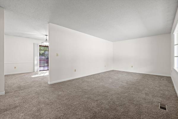 102 Fawn Trail, Signal Mountain, TN 37377