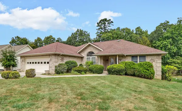 26 Brooks Ln, Crossville, TN 38558