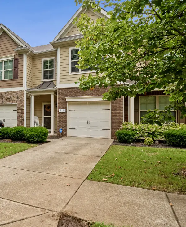 911 Battleview Pl, Murfreesboro, TN 37128