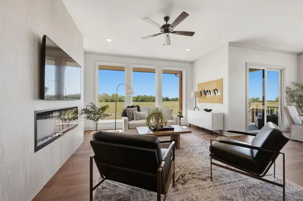5119 N Highland, Bel Aire, KS 67220