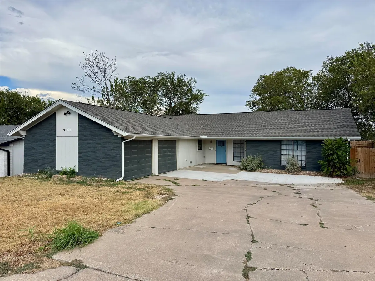 9501 Quail CT #A, Austin, TX 78758