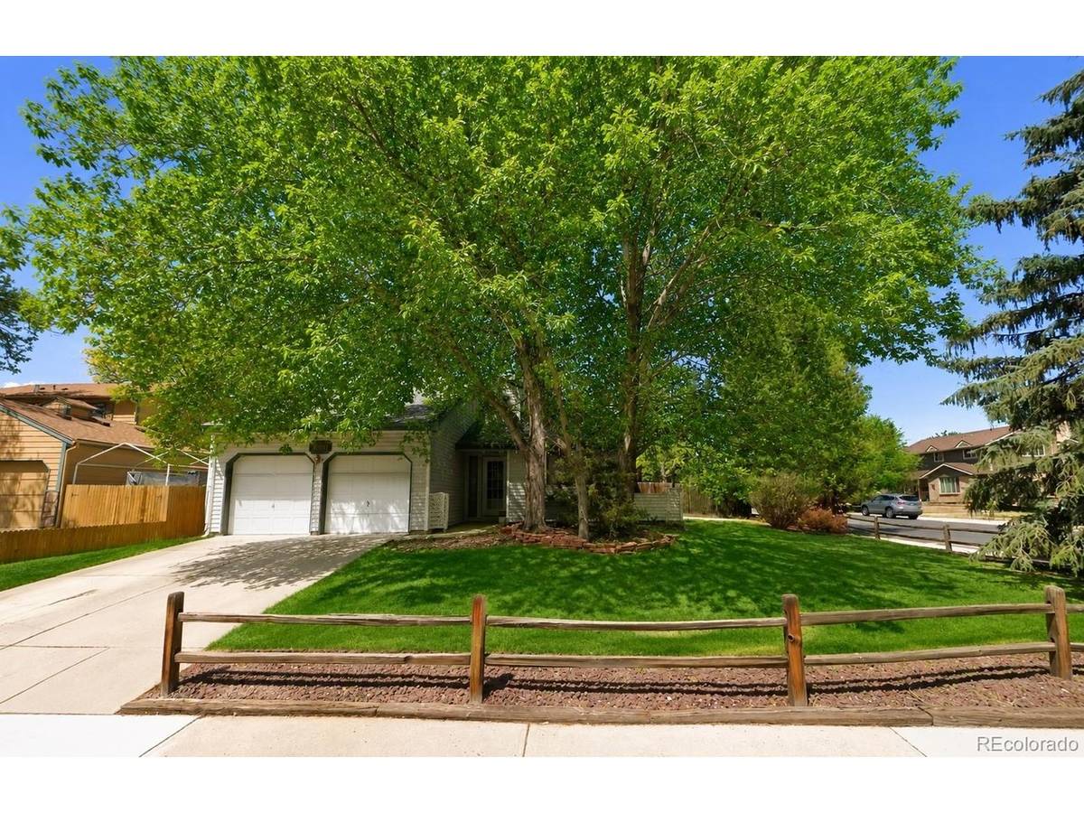 1001 Sunburst, Lafayette, CO 80026