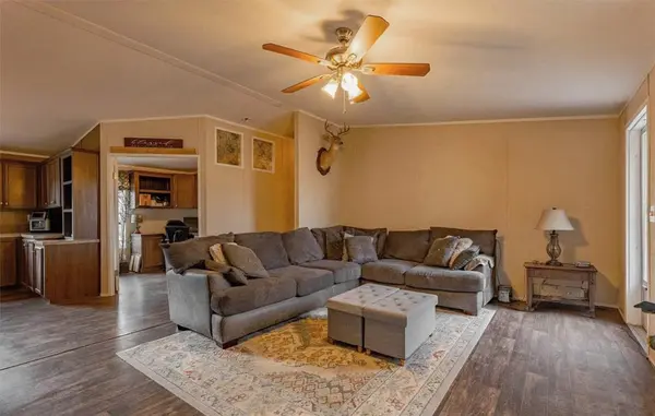 353 R And R Drive, Springtown, TX 76082