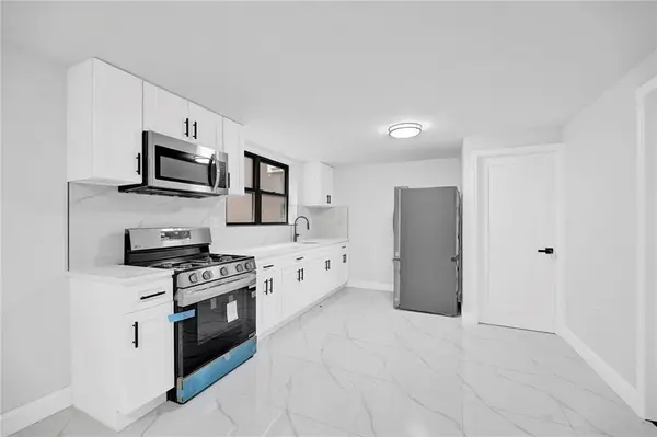 3013 Brighton 5th ST #Walk-In, Brooklyn, NY 11235
