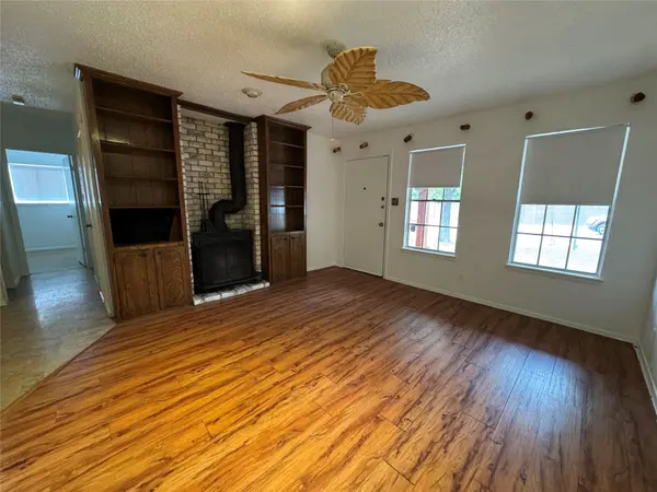 1806 Cherry Orchard DR, Austin, TX 78745