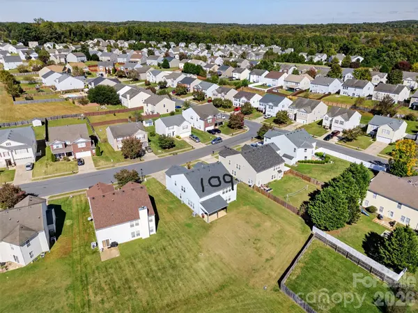 109 Bennett Trail DR, Mount Holly, NC 28120