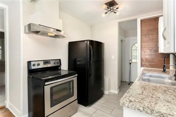 4526 Park AVE, Kansas City, MO 64130