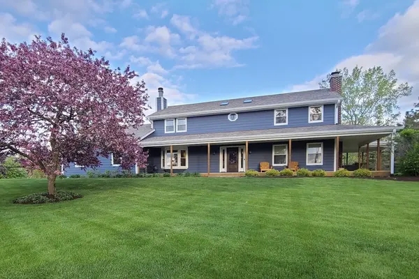25371 W MARILYN MEADOW CT, Wauconda, IL 60084
