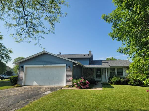 4112 Crimson DR, Hoffman Estates, IL 60192