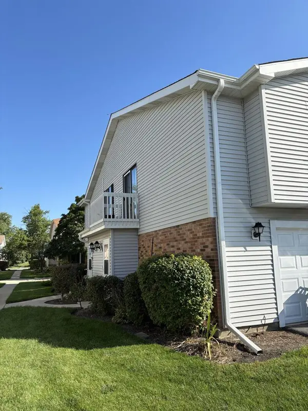 366 N Washington CT #366, Vernon Hills, IL 60061