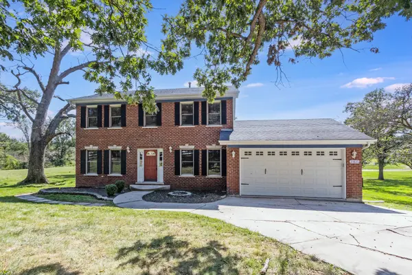 23115 S Hidden Lake TRL, Crete, IL 60417