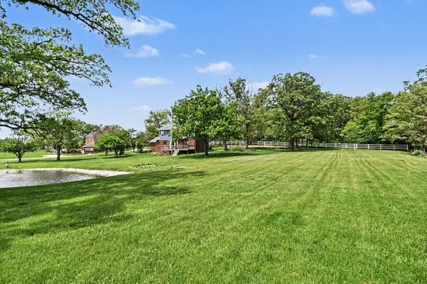 23115 S Hidden Lake TRL, Crete, IL 60417