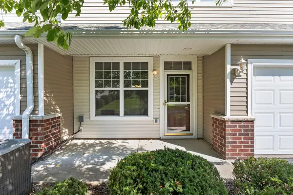 721 Willow Glen DR, Buffalo, MN 55313
