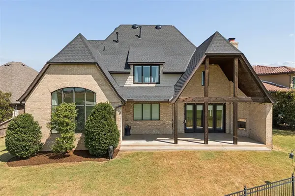 16745 Little Leaf CT, Edmond, OK 73012