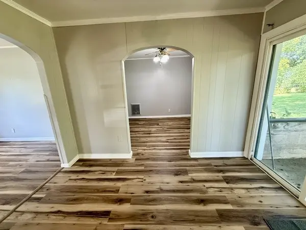 102 Patterson St, Paris, TN 38242