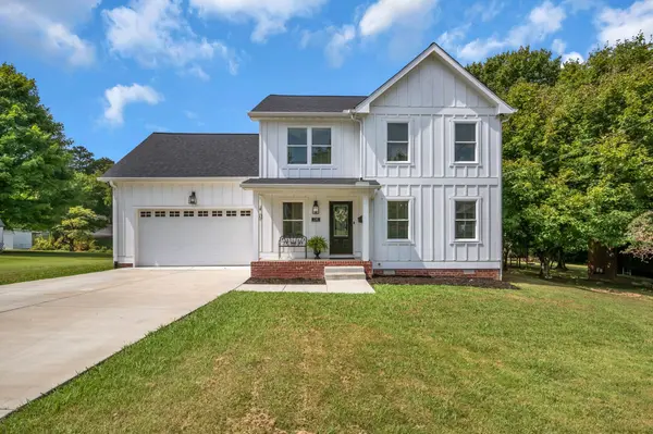 110 Helberg Street, Dickson, TN 37055
