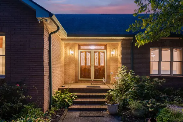 5524 W Shady Trl, Old Hickory, TN 37138
