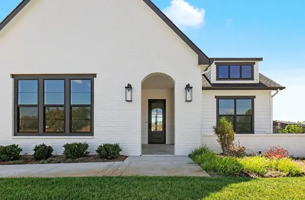 4622 W Emerald Bay Cir, Wichita, KS 67205