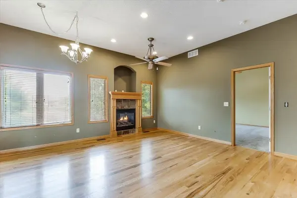 9930 W Westlakes Ct, Wichita, KS 67205