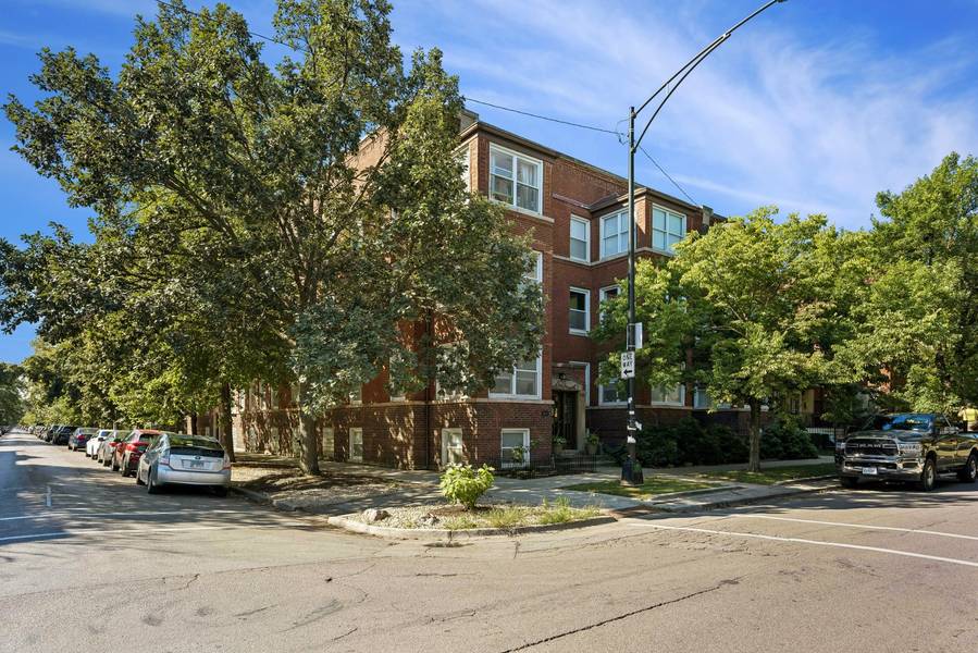 4546 N Troy ST #3, Chicago, IL 60625