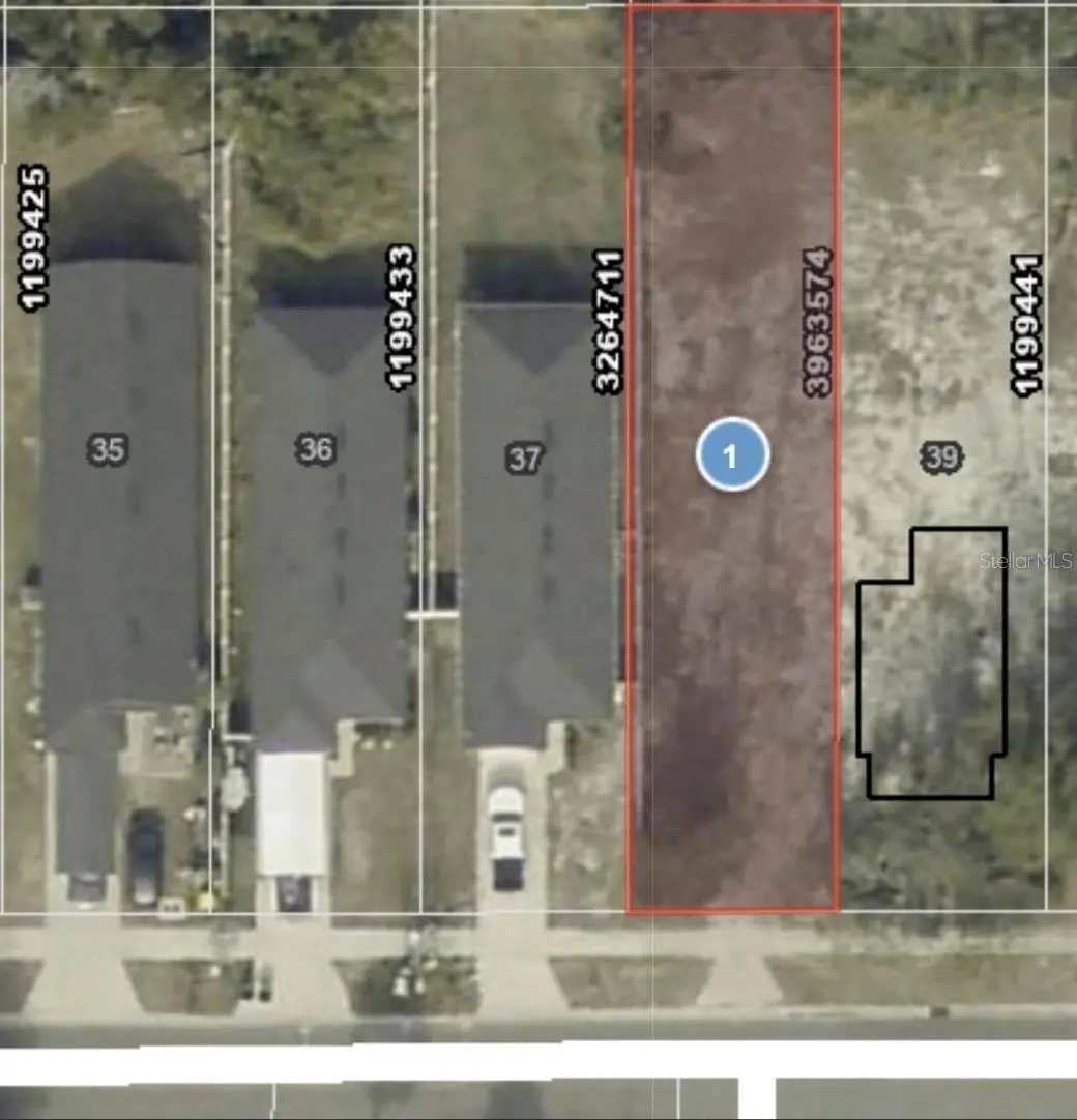 BATES AVE, Eustis, FL 32726