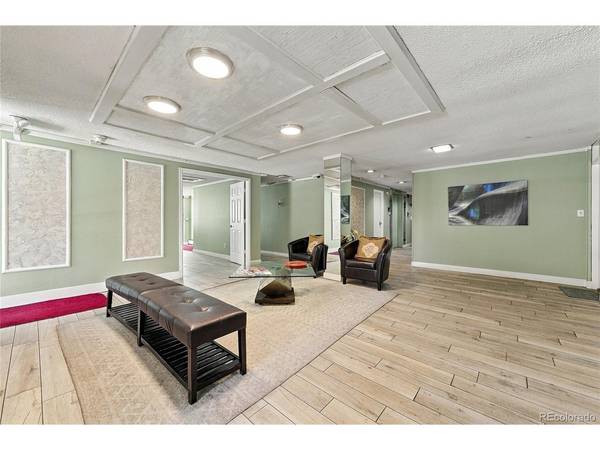 799 Dahlia #201, Denver, CO 80220