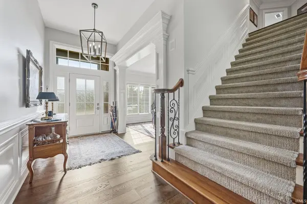 229 Eagle Cliff CV, Huntertown, IN 46748