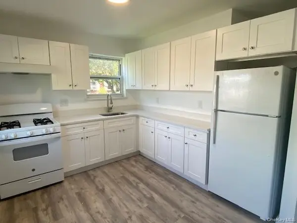 75-18 263rd #G-1, Glen Oaks, NY 11004