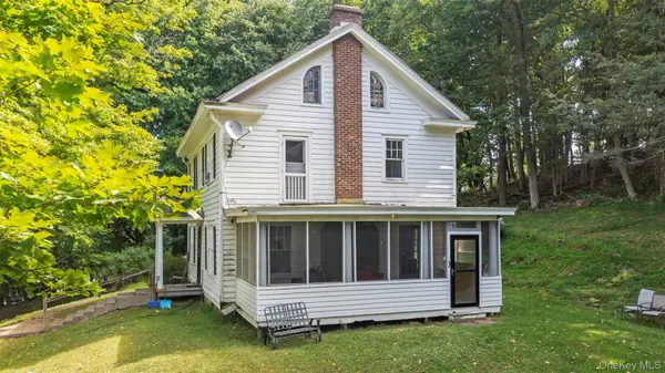90 Prospect AVE, Hudson, NY 12534