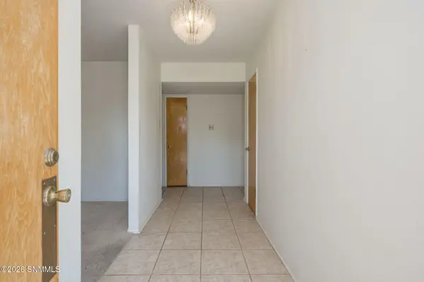 1011 Cedardale DR, Las Cruces, NM 88005