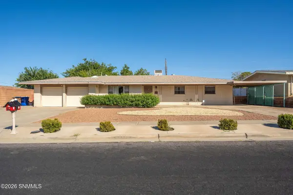 1011 Cedardale DR, Las Cruces, NM 88005