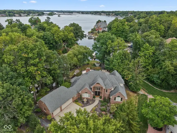 12162 Pearl Bay RDG, Indianapolis, IN 46236