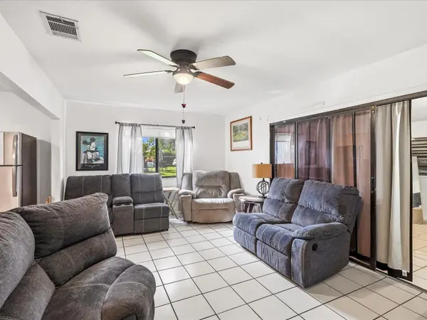 2403 DUKE LN, Port Charlotte, FL 33952