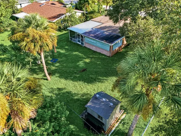 2403 DUKE LN, Port Charlotte, FL 33952